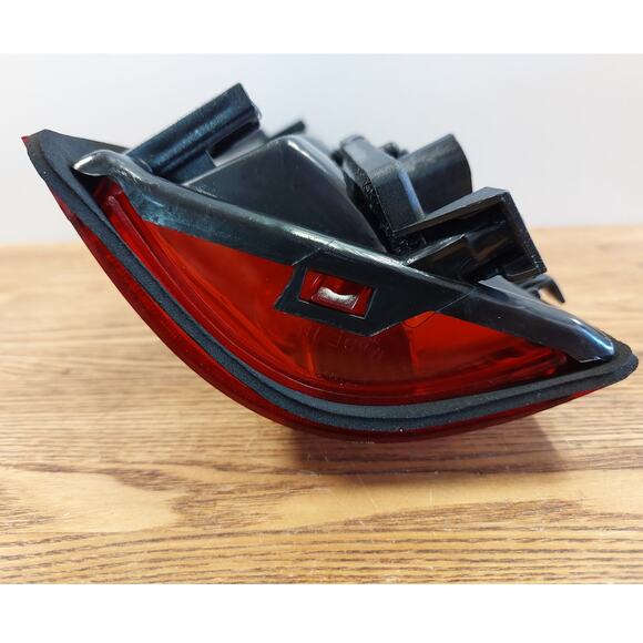 Left Tail Light for 1988-1999 Chevy GMC Cadillac GM080-B0002 Replacement - Picture 14 of 14